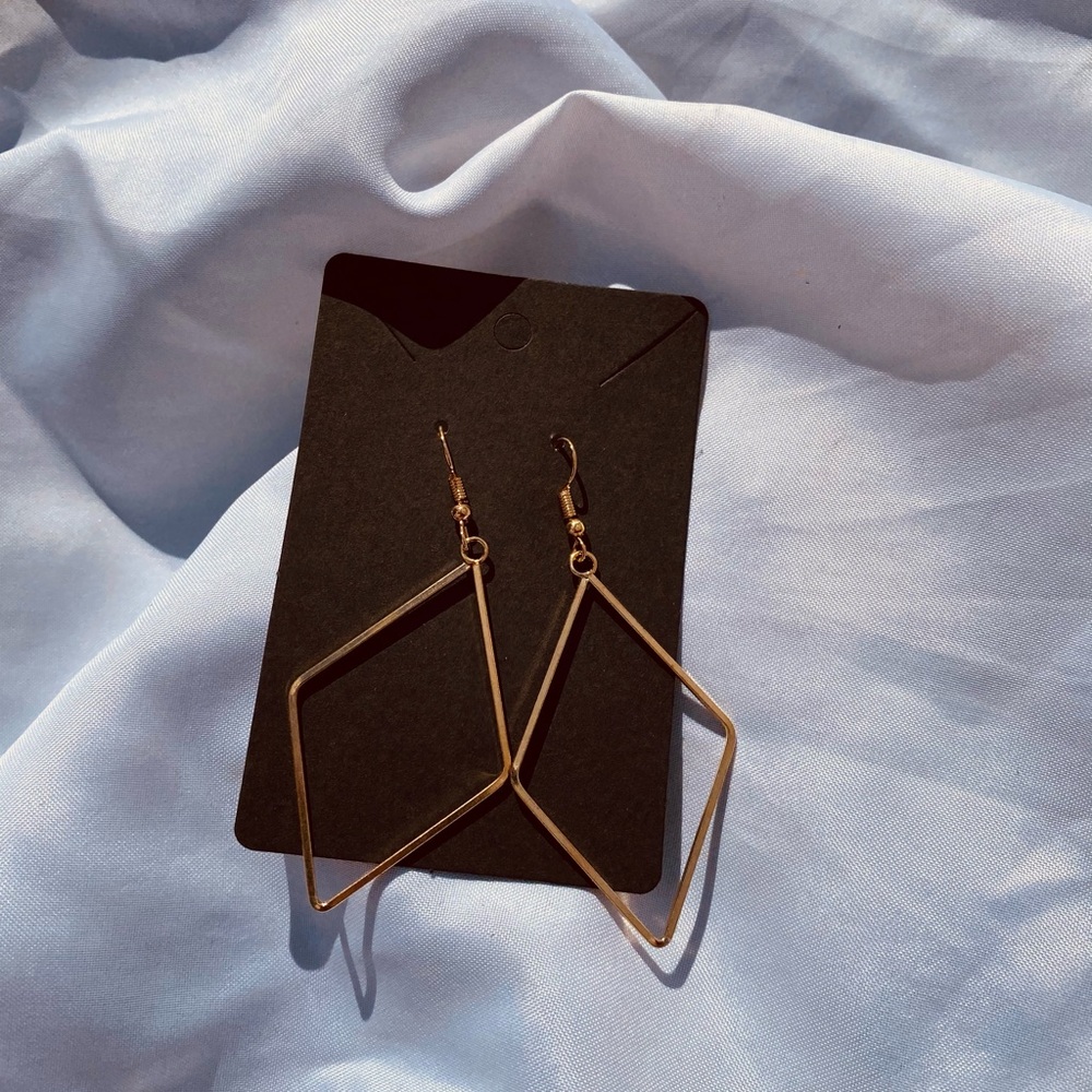 Earrings - Picture 2 of 2